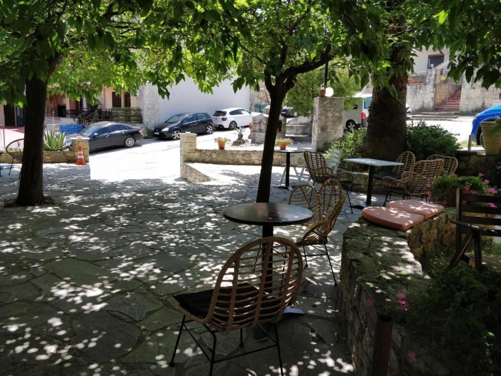 Sivilla Studios Afytos Exterior foto